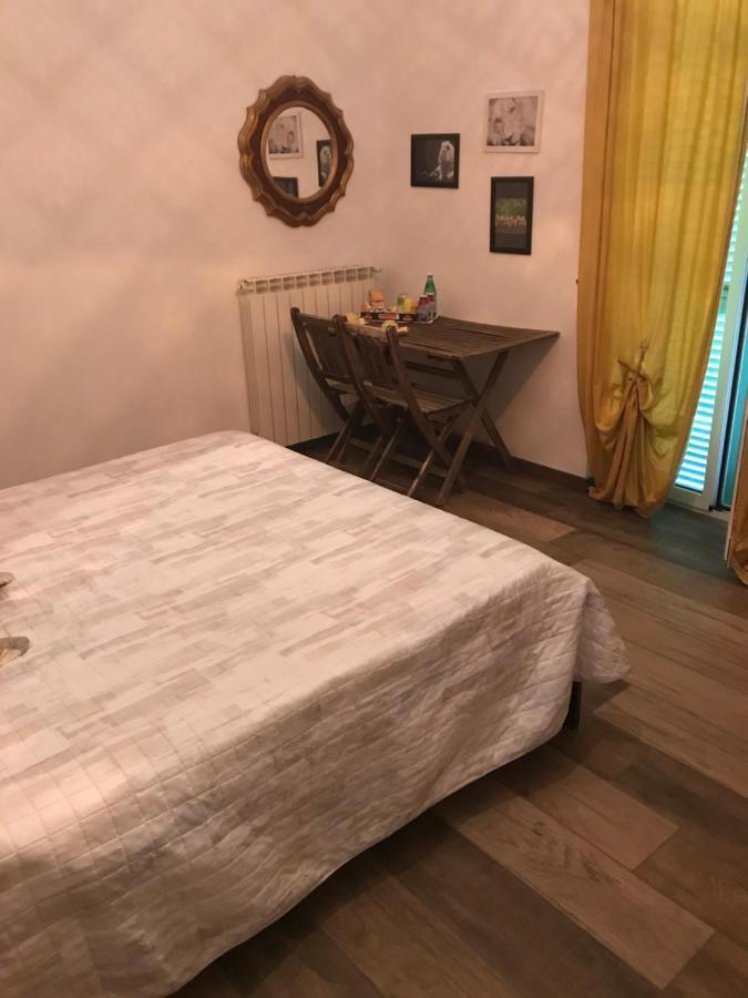 Il Leone Bianco Affittacamere Albenga Eksteriør billede